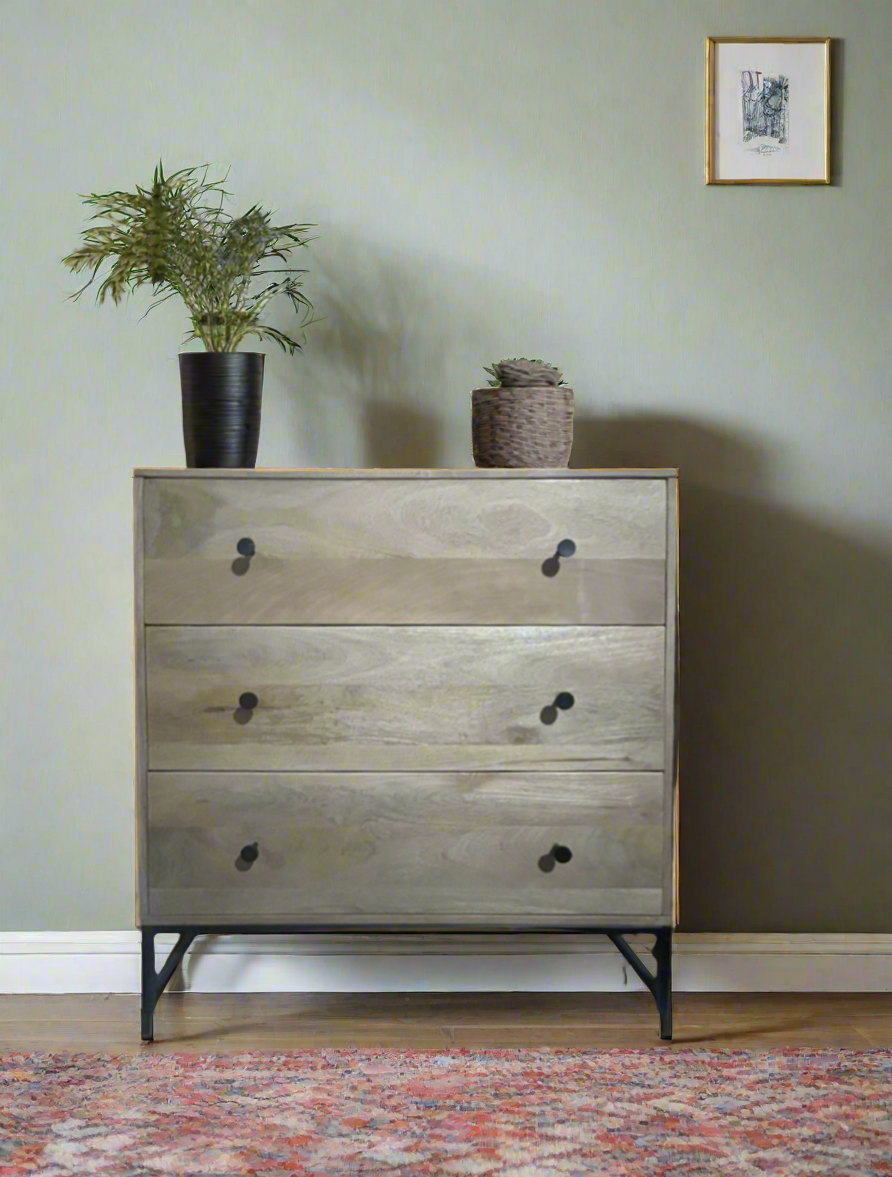 The secret keeper chest of drawers